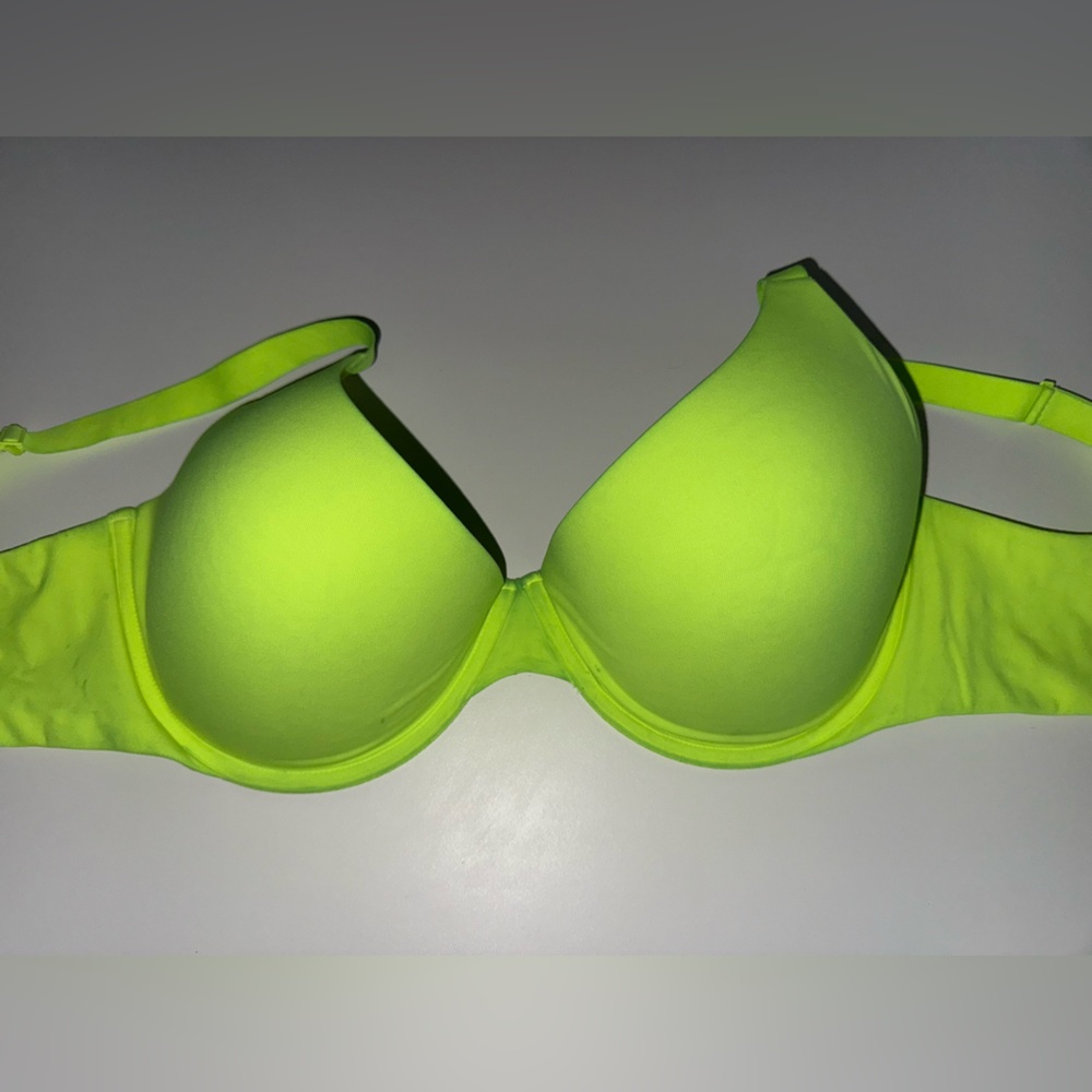 SKIMS Neon Lime T-Shirt Bra
